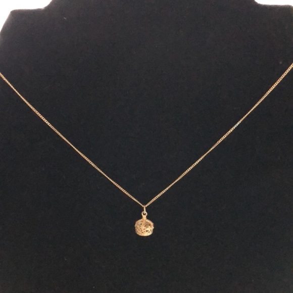 925 Sterling Silver crown queen, princess necklace - Picture 6 of 11